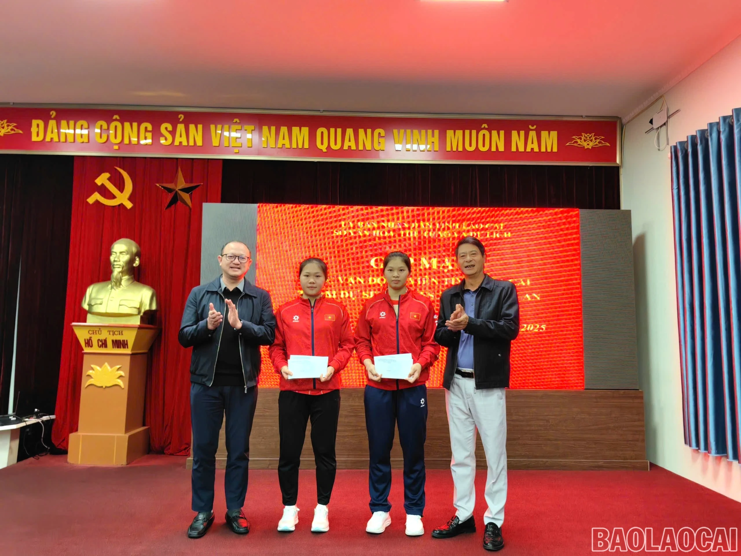 baolaocai-br-z7311226542584-d07a88bd9814791bba4a4461c5f7a7df.jpg