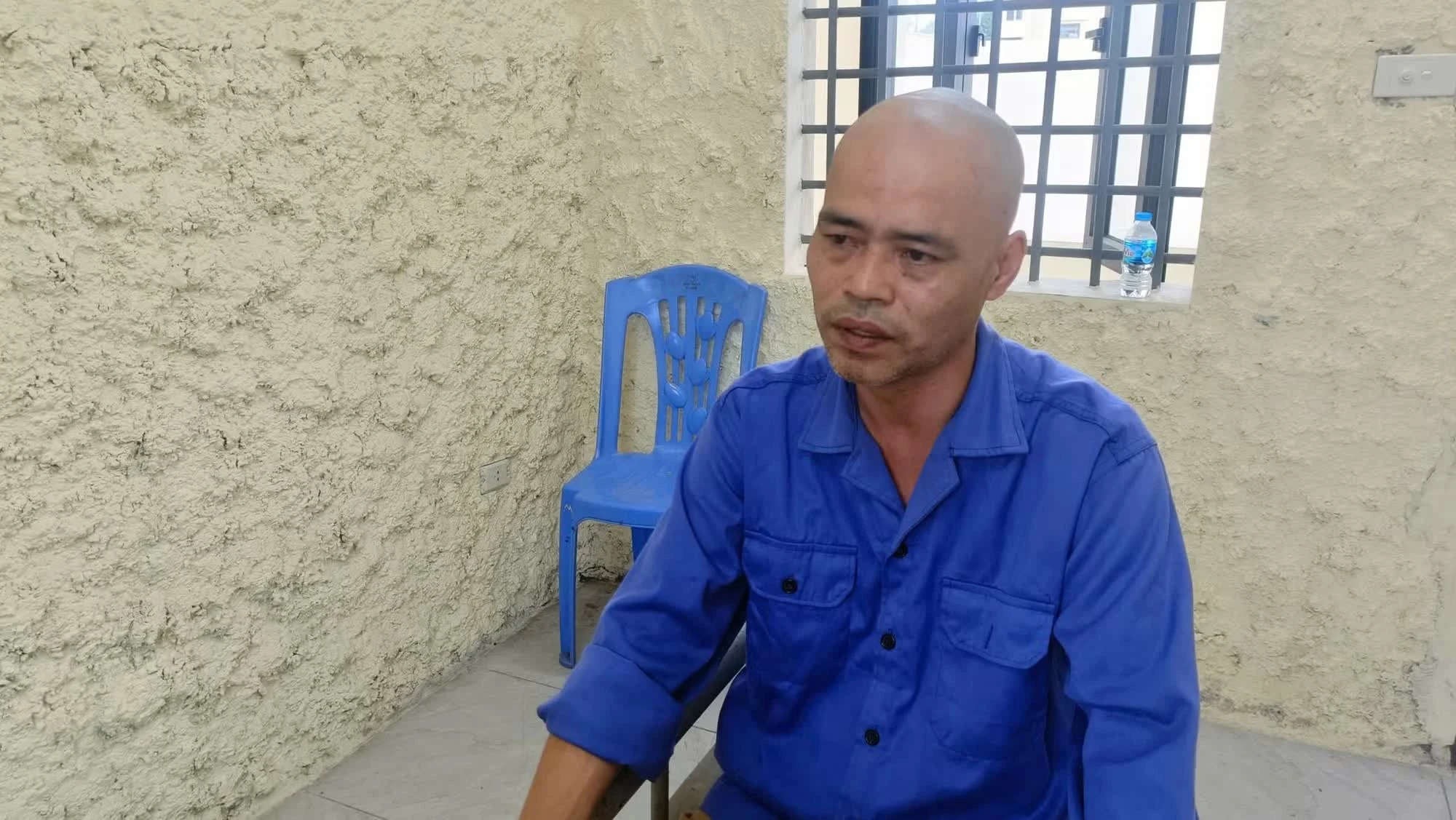 Đối tượng Nguyễn Văn Mạnh tại cơ quan Công an.