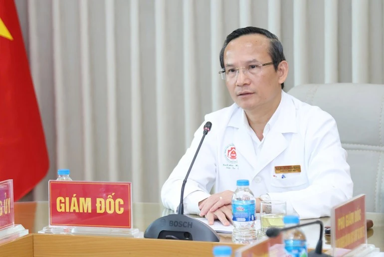 Trung tướng, Giáo sư, Tiến sĩ Lê Hữu Song - Giám đốc Bệnh viện Trung ương Quân đội 108 yêu cầu các đơn vị thực hiện nghiêm công tác trực Tết Nguyên đán.