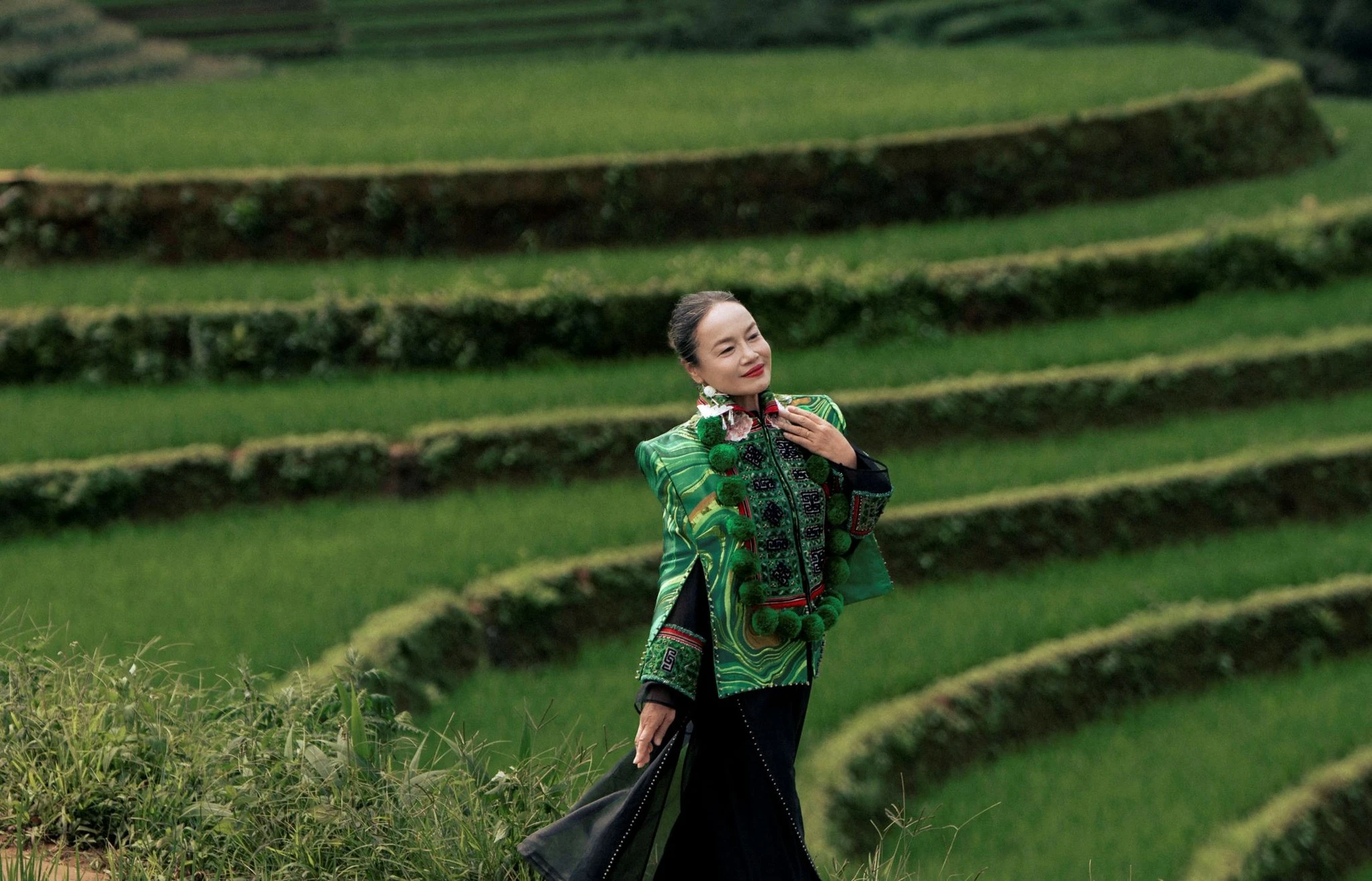 Diễn viên Tú Oanh