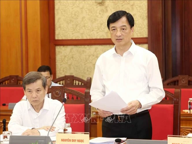 Đồng chí Nguyễn Duy Ngọc, Ủy viên Bộ Chính trị, Bí thư Trung ương Đảng, Trưởng Ban Tổ chức Trung ương, Trưởng Ban Chỉ đạo phát biểu tại phiên họp.