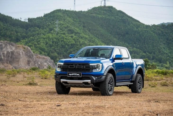 Dù trên giấy tờ xếp vào nhóm ô tô tải pickup, hầu hết các mẫu xe bán tải trên thị trường vẫn có thể lưu thông theo quy định dành cho ô tô con. (Ảnh: Ford)
