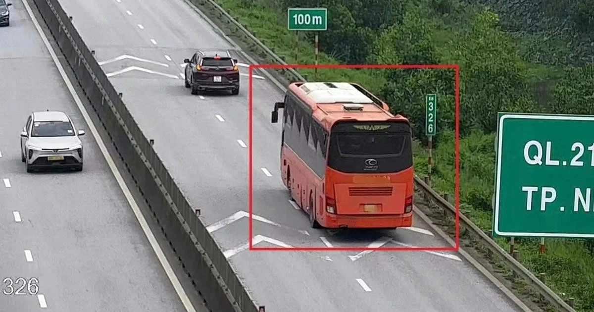 khoangcach.jpg