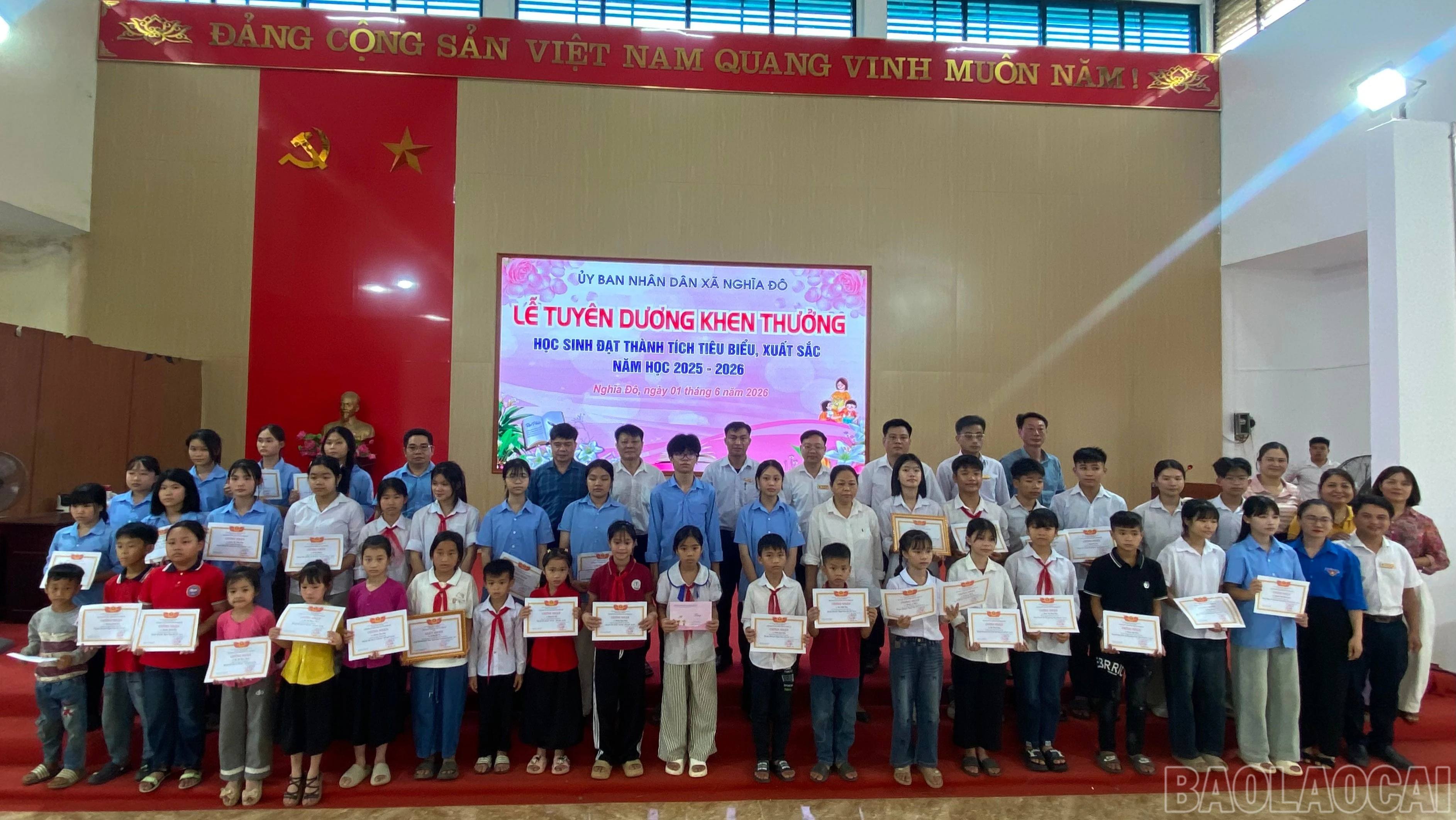 baolaocai-br_khen1-6001.jpg
