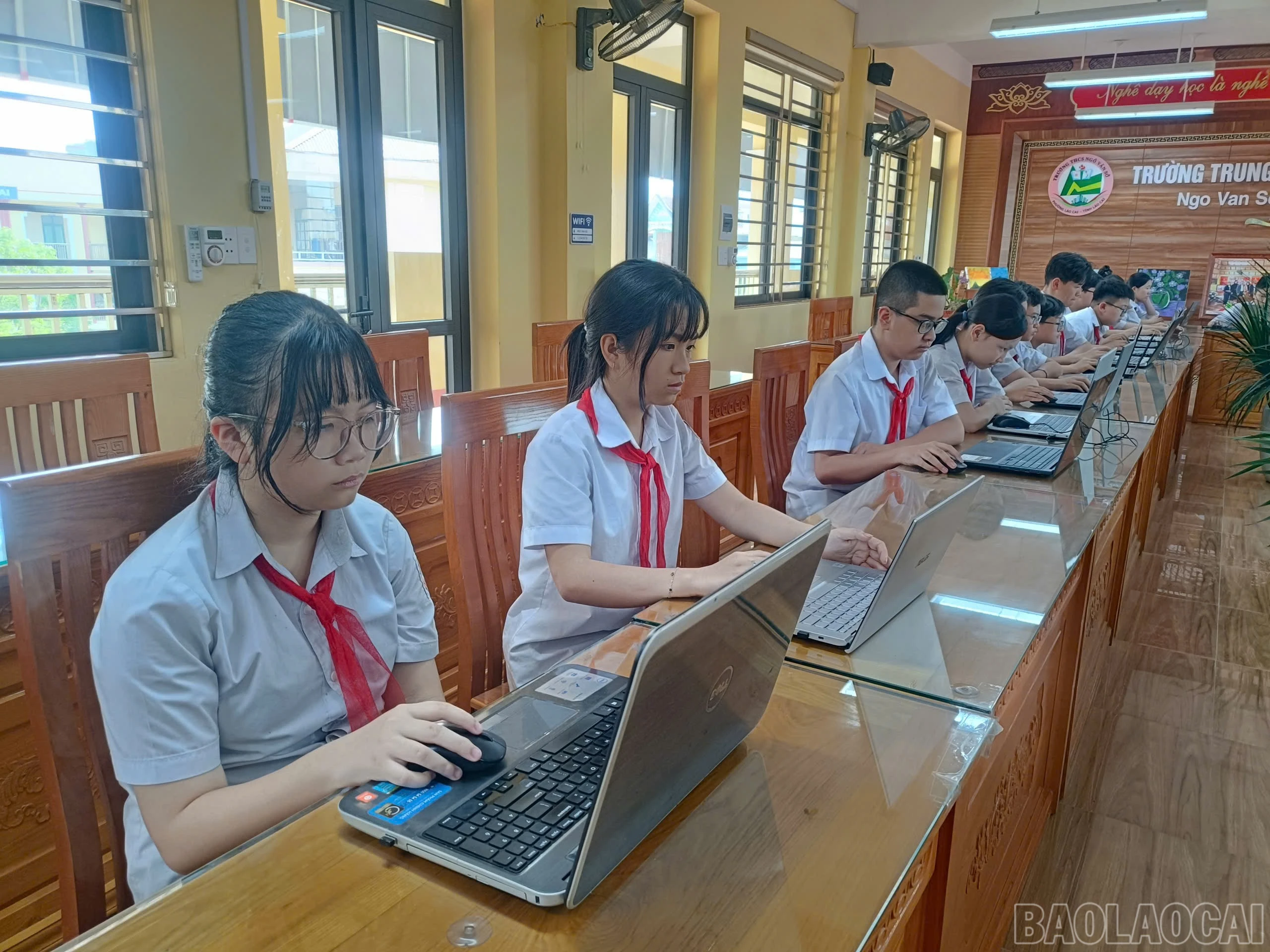 baolaocai-br_hocsinh1.jpg
