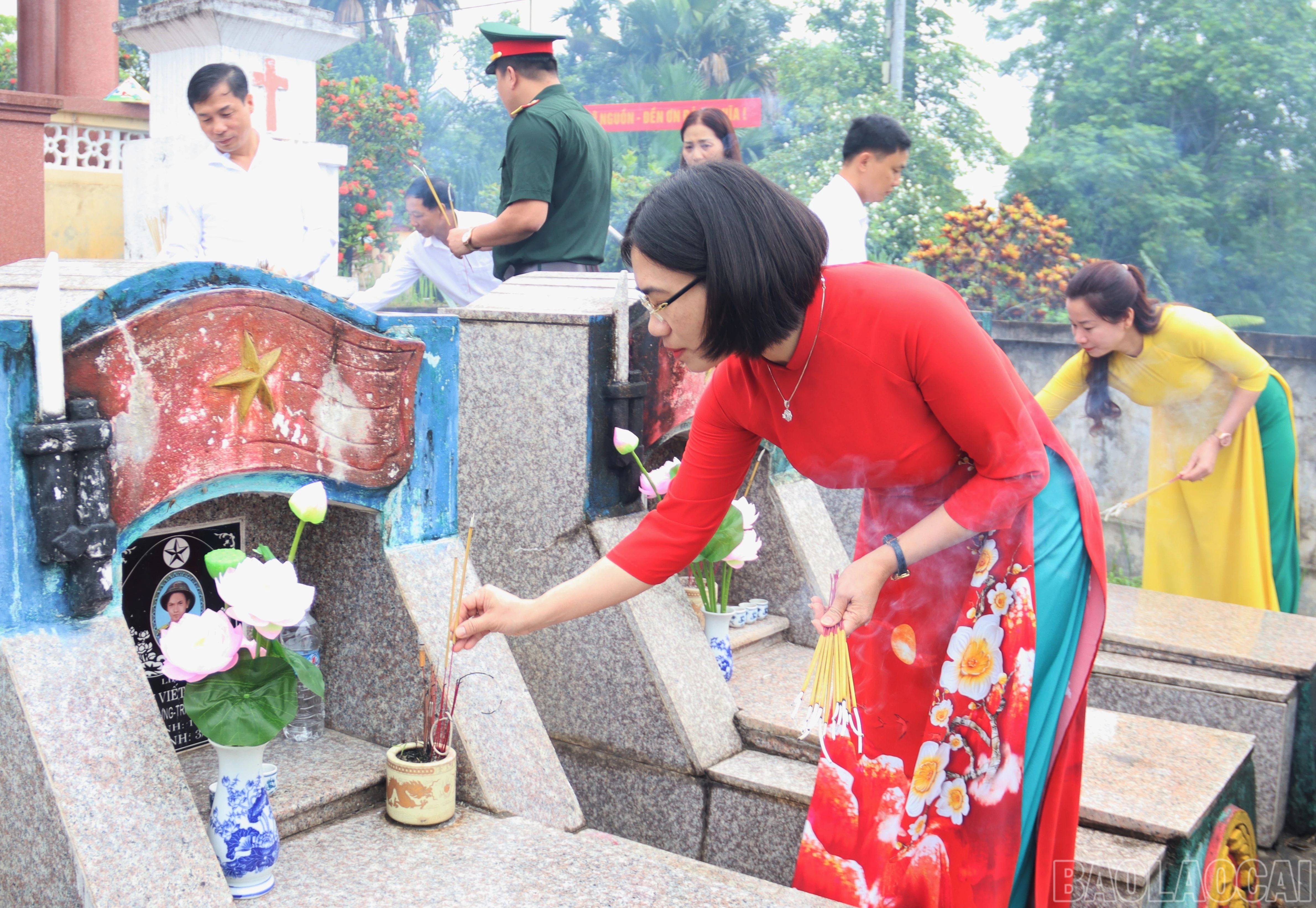 baolaocai-br_danghuong-2.jpg