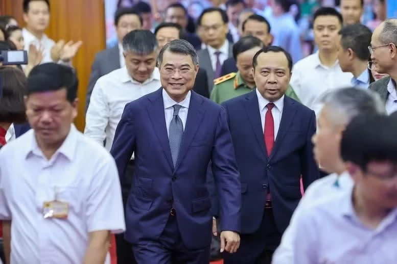 Thủ tướng Lê Minh Hưng đến dự Lễ chào mừng Ngày Khoa học, Công nghệ và Đổi mới sáng tạo Việt Nam và Hội nghị triển khai công nghệ chiến lược. (Ảnh: VGP/Nhật Bắc)