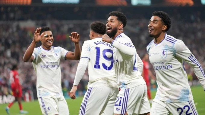 Aston Villa đã vô địch Europa League.