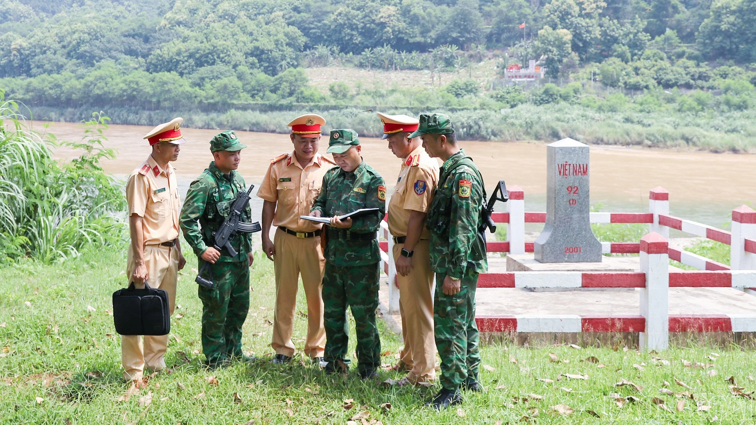 baolaocai-br_ax5i5322.jpg