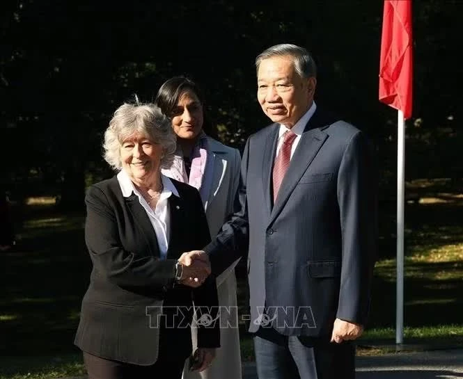 oàn quyền Canada Louise Arbour đón Tổng Bí thư, Chủ tịch nước Tô Lâm. Ảnh: Thống Nhất/TTXVN