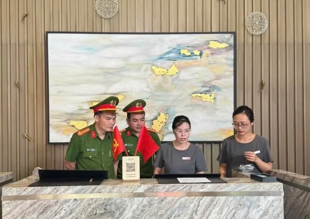 Sửa quy định xử phạt vi phạm về đăng ký và quản lý cư trú. Ảnh minh họa - Hoài Thu