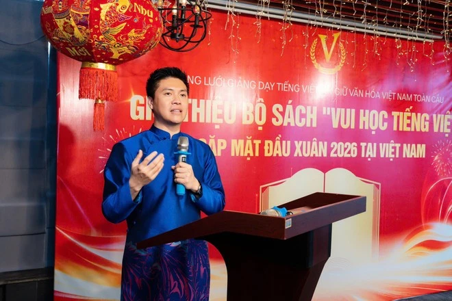 Ông Nguyễn Duy Anh - Ủy viên Ủy ban Trung ương Mặt trận Tổ quốc Việt Nam, Tổng Thư ký Mạng lưới Giảng dạy Tiếng Việt và Văn hóa Việt Nam toàn cầu phát biểu.