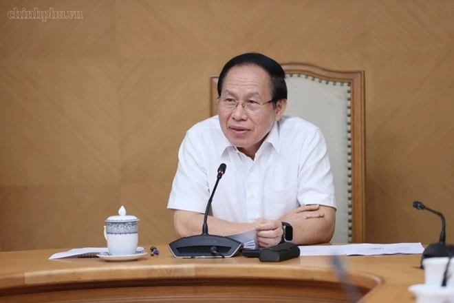 Ủy viên Trung ương Đảng, Phó Thủ tướng Chính phủ Lê Tiến Châu chủ trì cuộc họp về tình hình in, phát hành và cung ứng sách giáo khoa (SGK) năm học 2026-2027. Ảnh: Chinhphu/Thu Sa