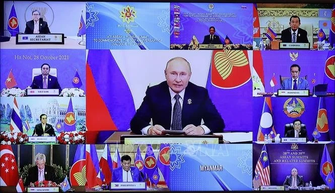 Lãnh đạo các nước ASEAN và Nga tham dự Hội nghị cấp cao ASEAN-Nga lần thứ 4, kỷ niệm 30 năm thiết lập quan hệ đối thoại ASEAN-Nga theo hình thức trực tuyến, ngày 28/10/2021. (Ảnh tư liệu)