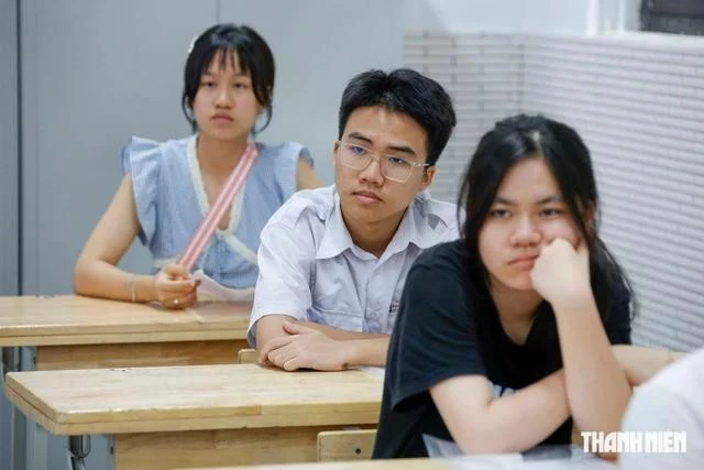 Bộ GD-ĐT dự kiến chỉ thi 2 môn vào lớp 10.