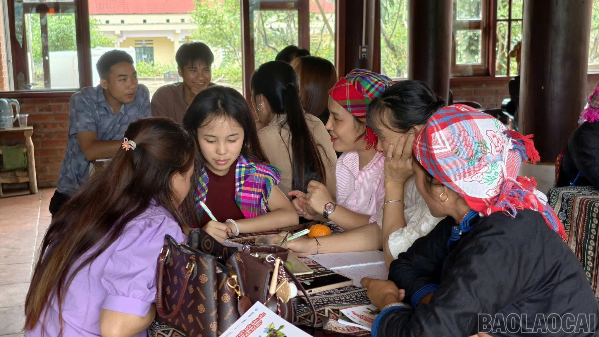 baolaocai-br_z7997456461873-5c37f5af2393f371a45402271968a260.jpg