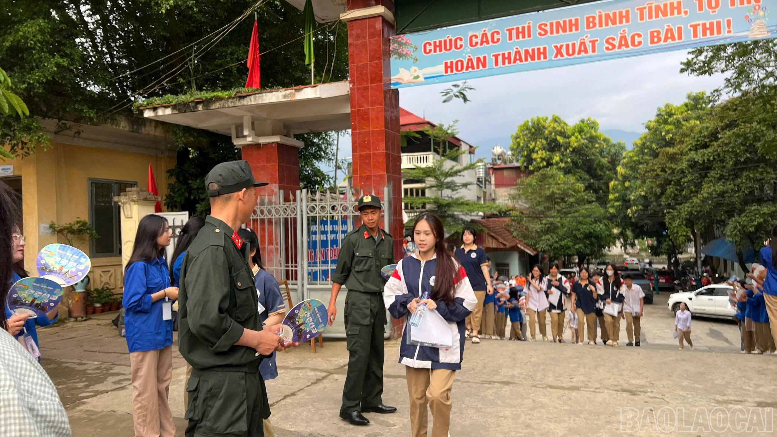 baolaocai-br_cong-an-ho-tro-1.jpg