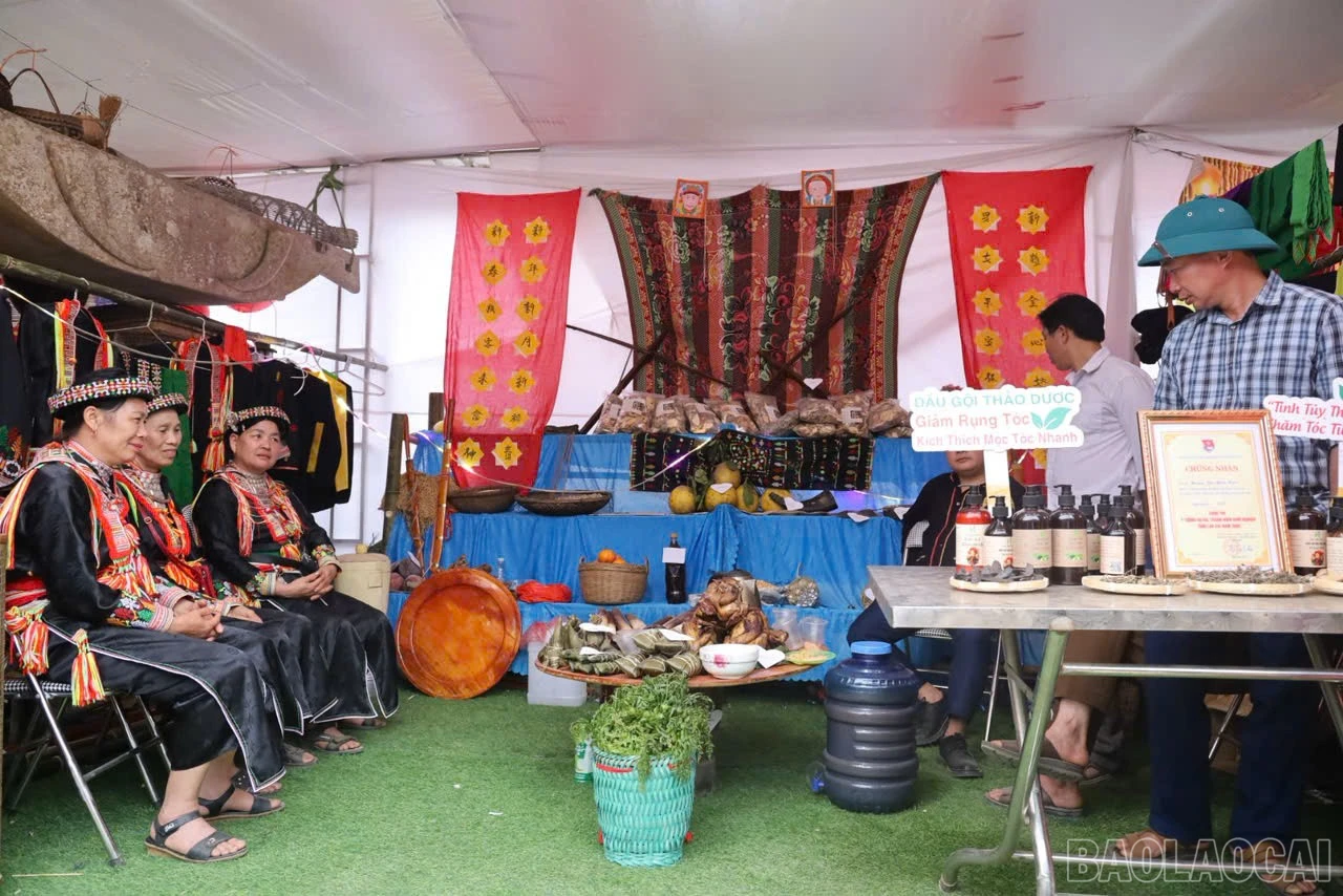 baolaocai-br_z7584443677676-732cd69d3c53266eff2edd967b29bcc2.jpg