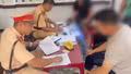 Chạy quá tốc độ bằng xe quá hạn kiểm định, lái xe bị phạt gần 12 triệu đồng