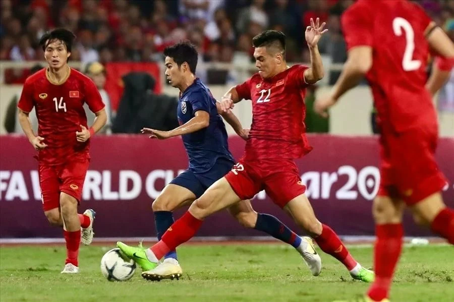 Bóng đá Việt Nam xếp sau Thái Lan về số lượng trọng tài FIFA.