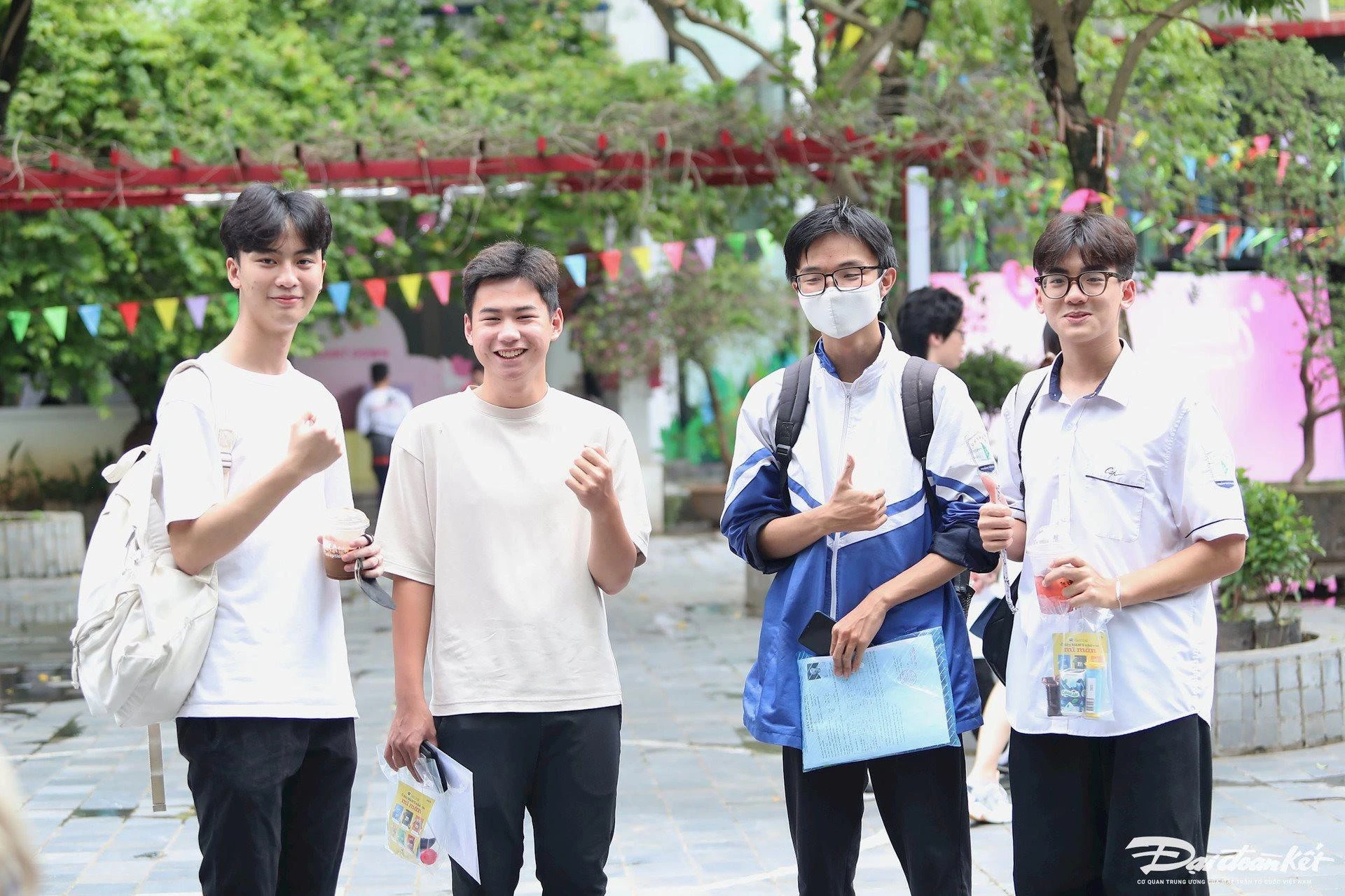 Dự kiến sau 17h ngày 19/8, các trường đại học sẽ gửi giấy báo trúng tuyển đại học cho thí sinh trúng tuyển đợt 1.