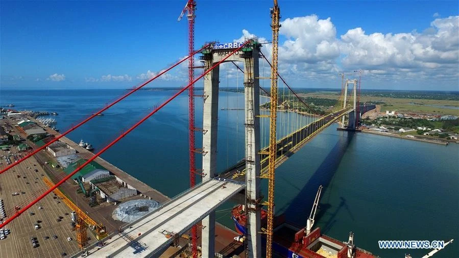 Cầu vượt biển Maputo do Trung Quốc xây dựng tại Maputo, Mozambique.