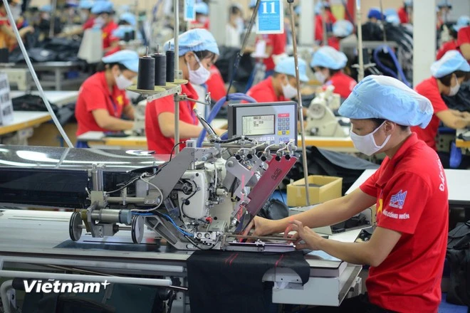 Doanh nghiệp dệt may tăng tốc ngay từ những tháng đầu năm.