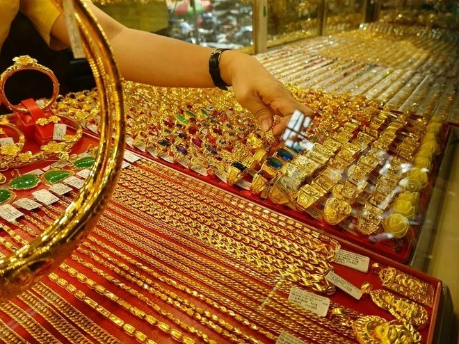 Có nhiều cách để phân biệt vàng thật - vàng giả.