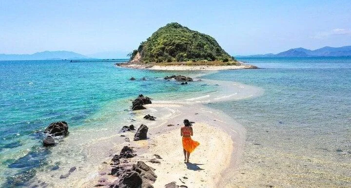 Đảo Điệp Sơn, Khánh Hòa.