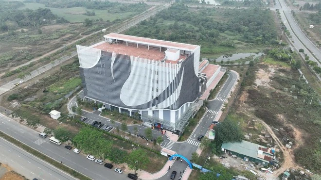 Trung tâm Dữ liệu chính thành phố Hà Nội tại Khu Công nghệ cao Hòa Lạc, Hà Nội.