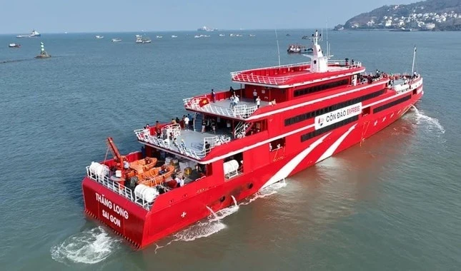 Tàu cao tốc Thăng Long đã nối lại tuyến biển Vũng Tàu - Côn Đảo.