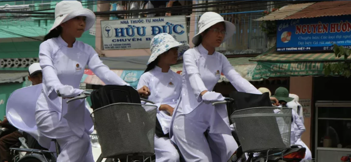 Nhật báo Le Figaro ngày 10/9 đã đăng bộ phim tài liệu với tiêu đề "Toàn cảnh Việt Nam: Bữa tiệc của các giác quan". Ảnh: lefigaro.fr