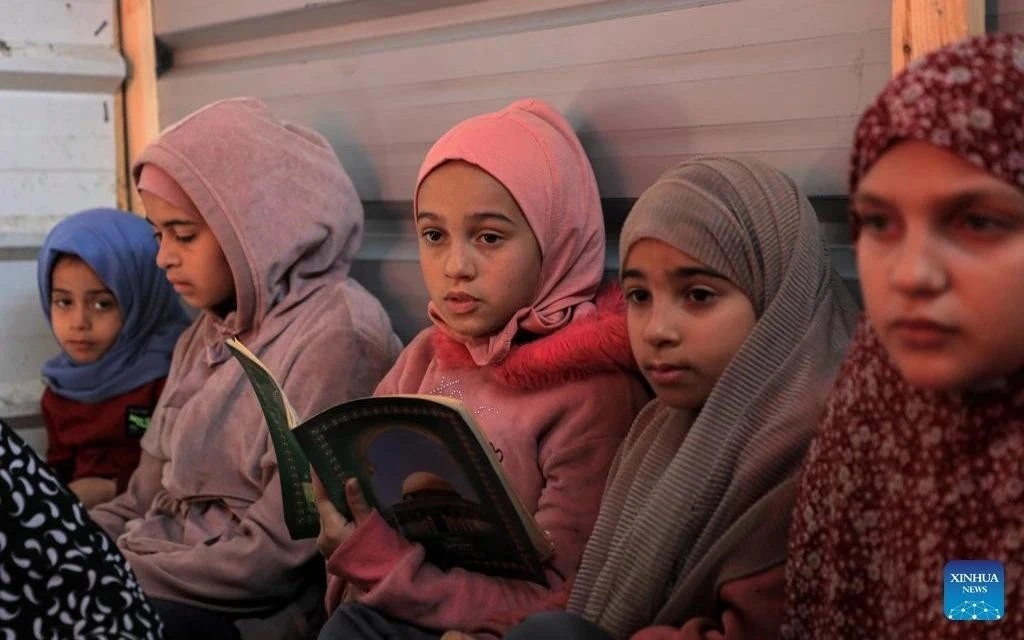Trẻ em Gaza.