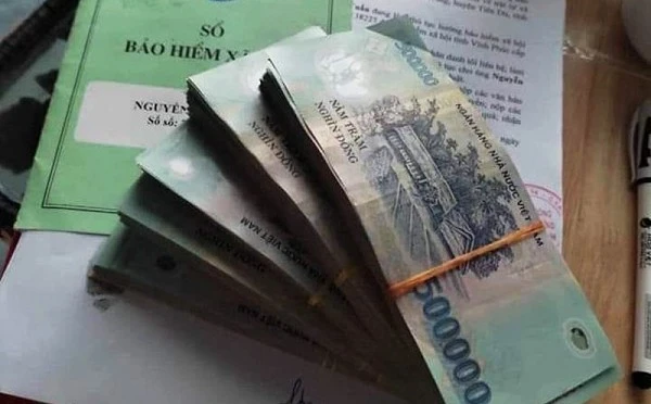 Cảnh báo mua bán sổ BHXH dưới hình thức “ủy quyền nhận trợ cấp BHXH một lần”.