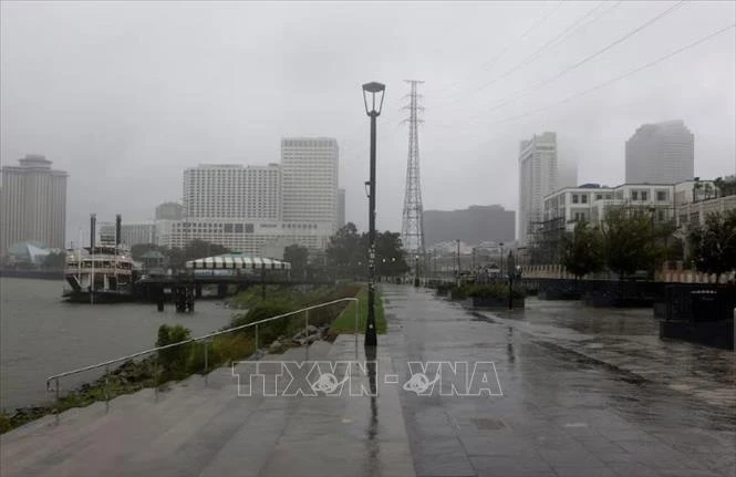 Mây đen bao phủ bầu trời khi bão Francine bắt đầu đổ bộ New Orleans, bang Louisiana, Mỹ ngày 11/9/2024.