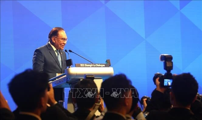 Thủ tướng Malaysia Anwar Ibrahim phát biểu tại phiên đặc biệt.