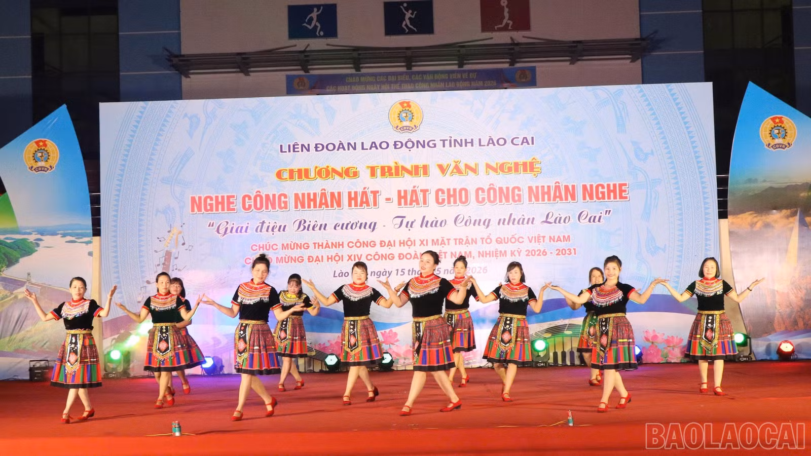 baolaocai-br_cong-nhan-hat.jpg