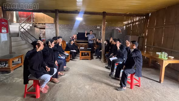 Đảng viên người La Chí và câu chuyện tạo dựng niềm tin