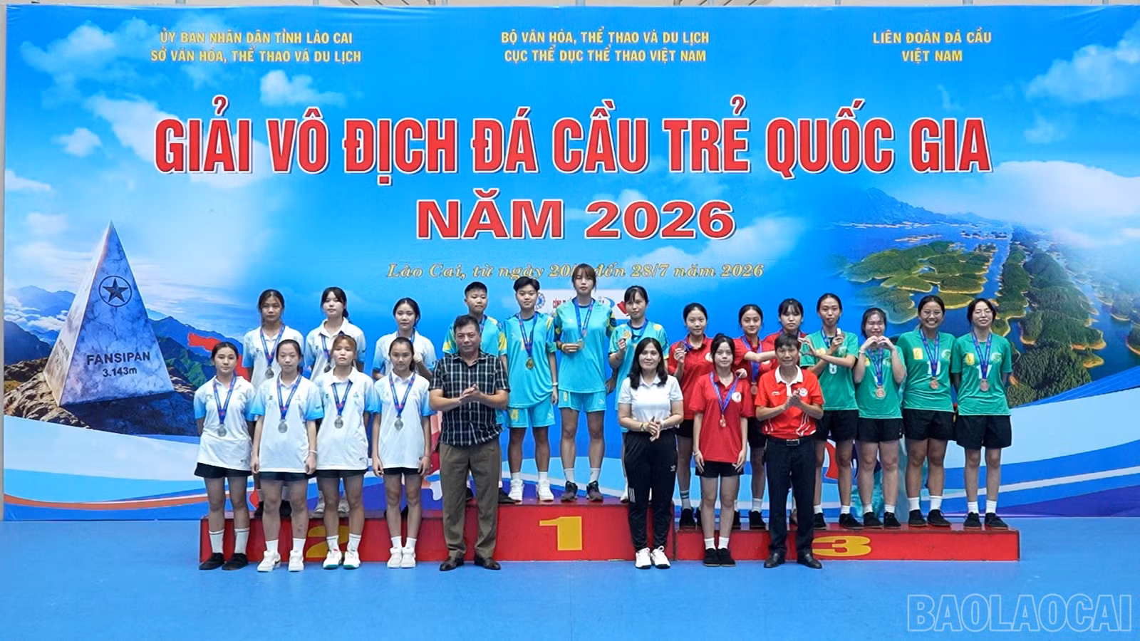 baolaocai-br_dung-ps07-46-37-19still543.jpg