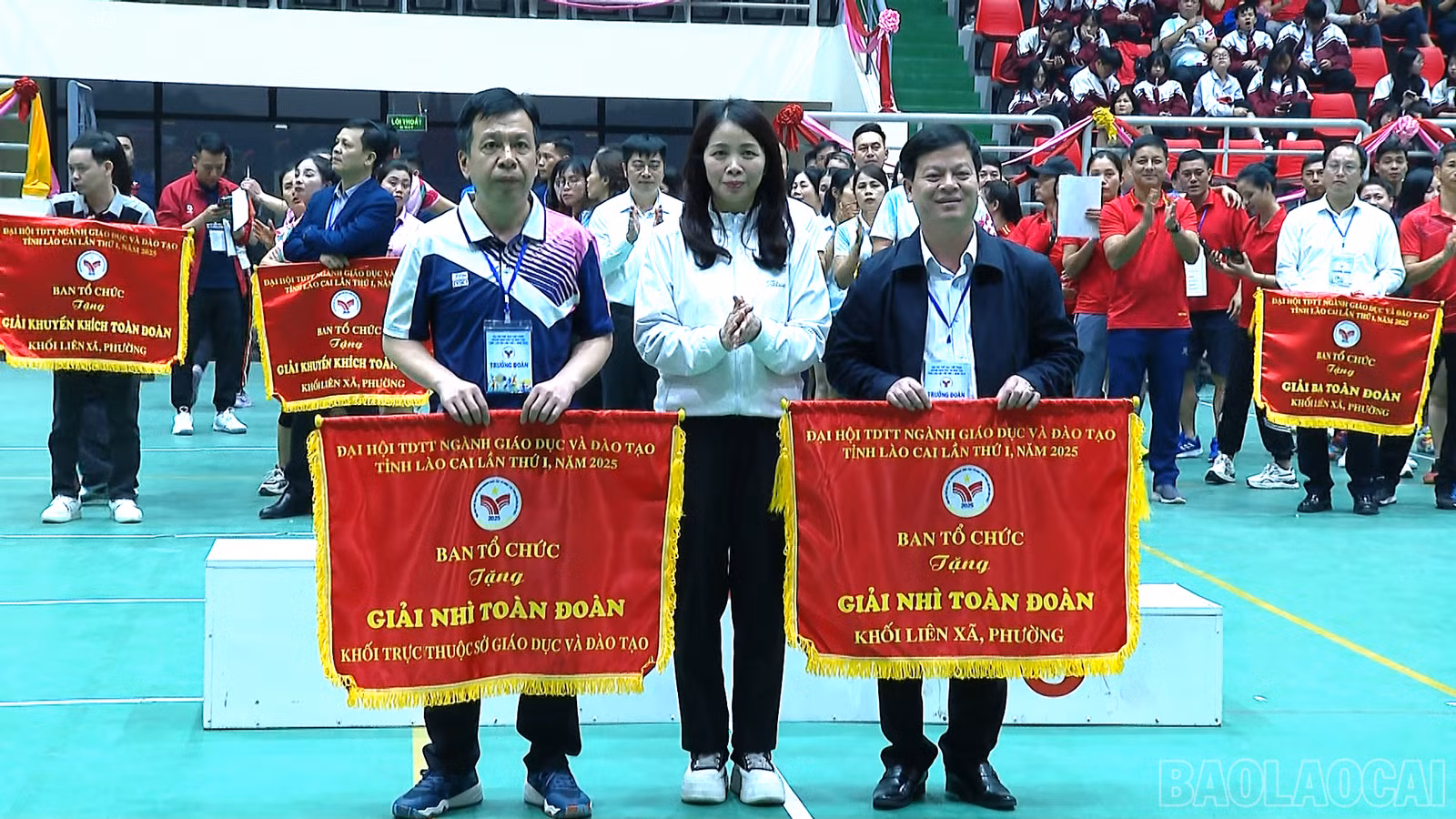 baolaocai-br_gia-nhi-toan-doan.png