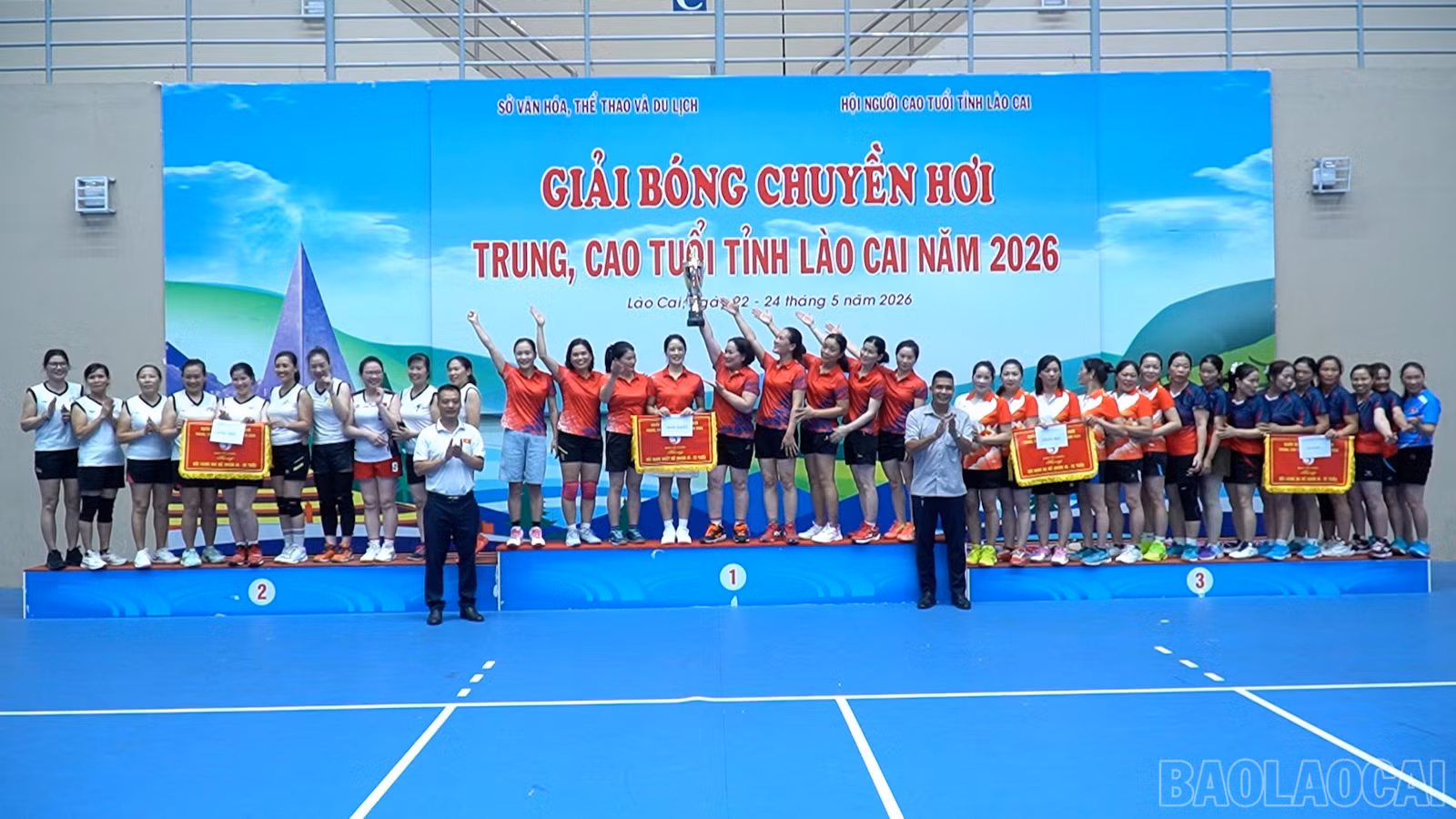 baolaocai-br_dung-ps07-44-18-21still109.jpg