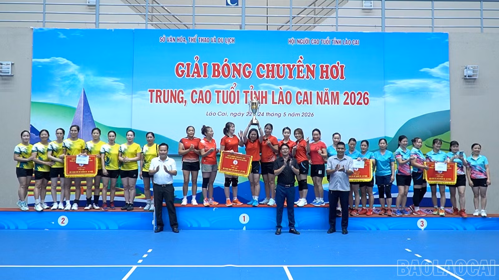 baolaocai-br_dung-ps07-44-18-14still111.jpg