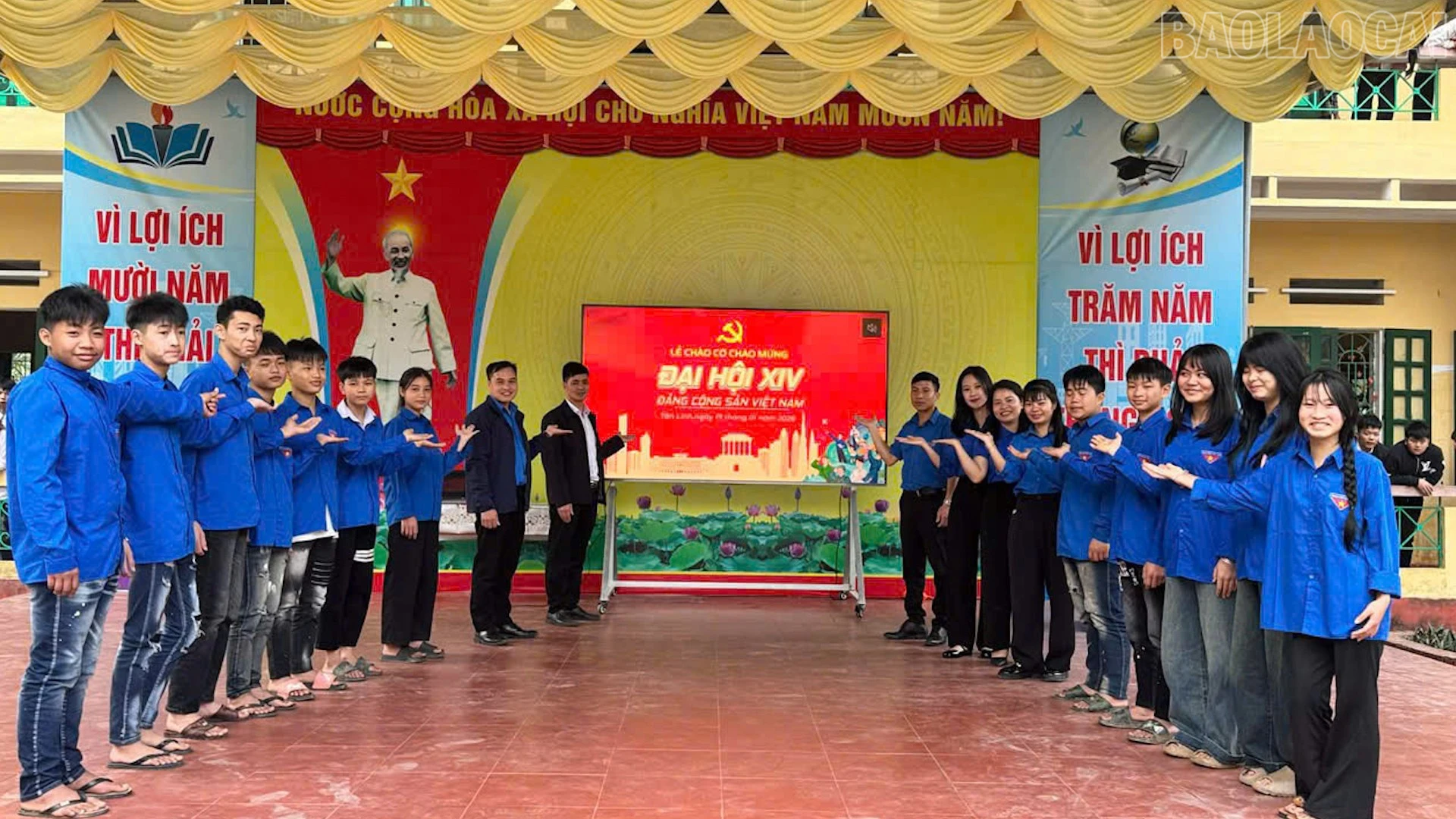 baolaocai-tr_chao-co-tan-linh.jpg