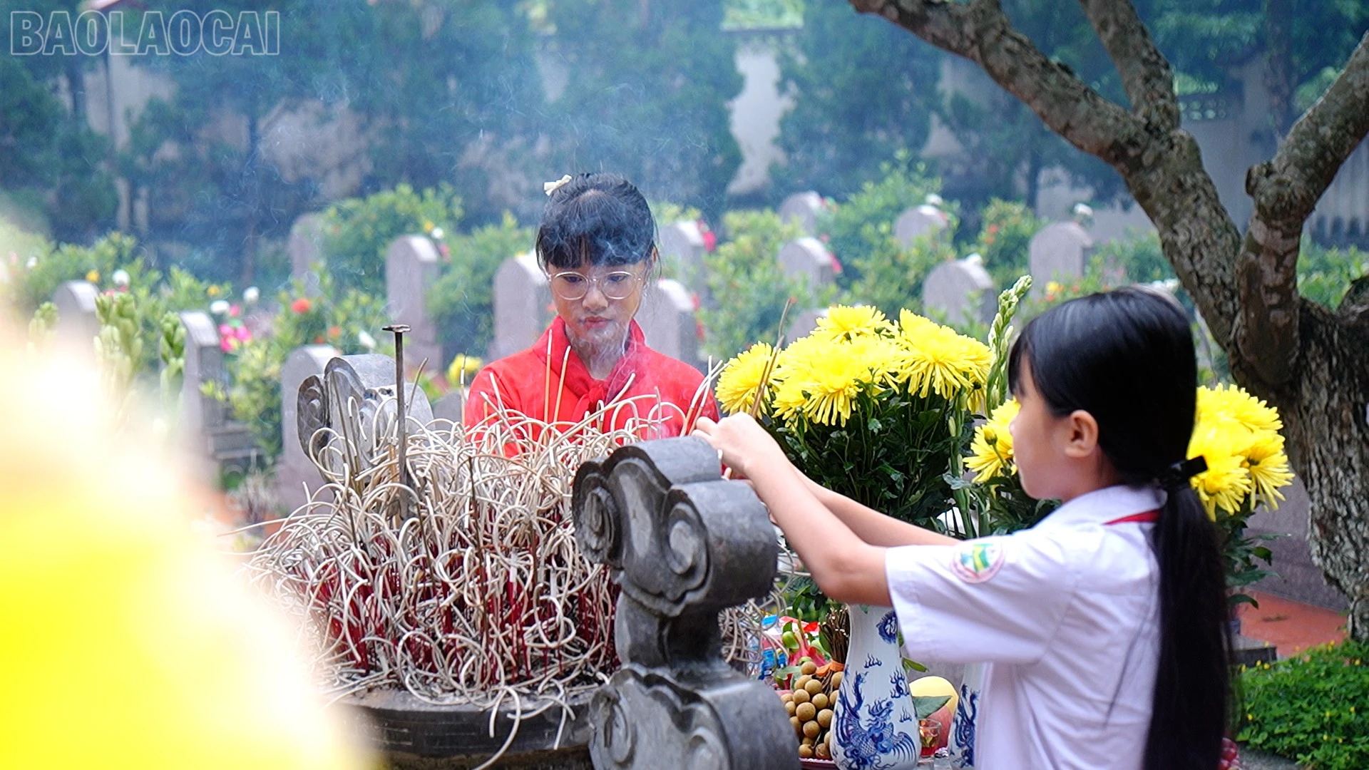baolaocai-tl_nghia-trang-4.jpg