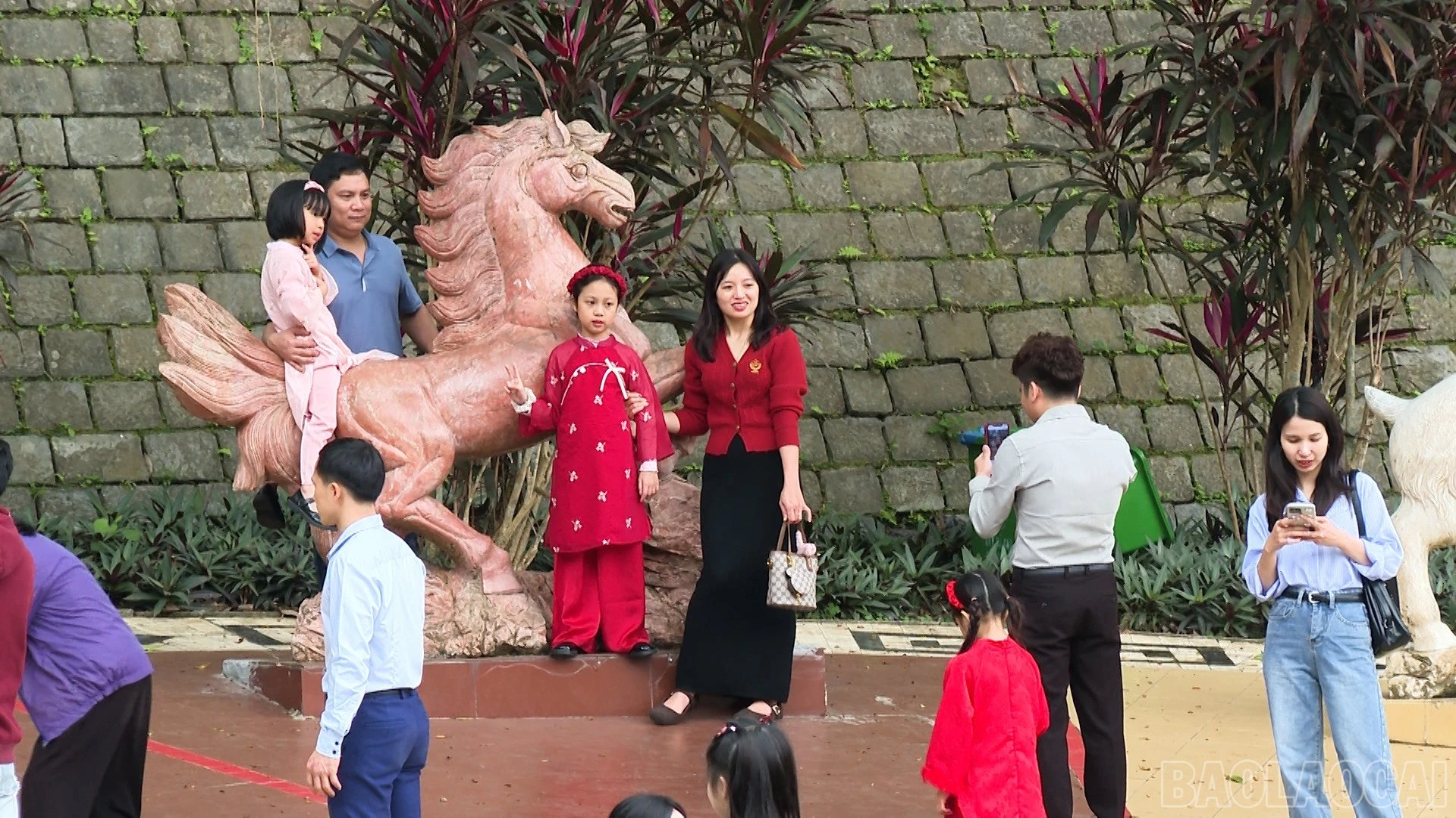 baolaocai-br_le-chua-7.jpg
