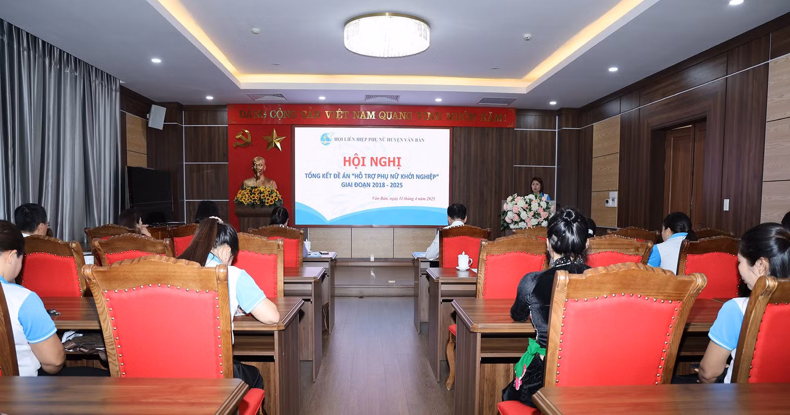 quang-canh-hoi-nghi.jpg