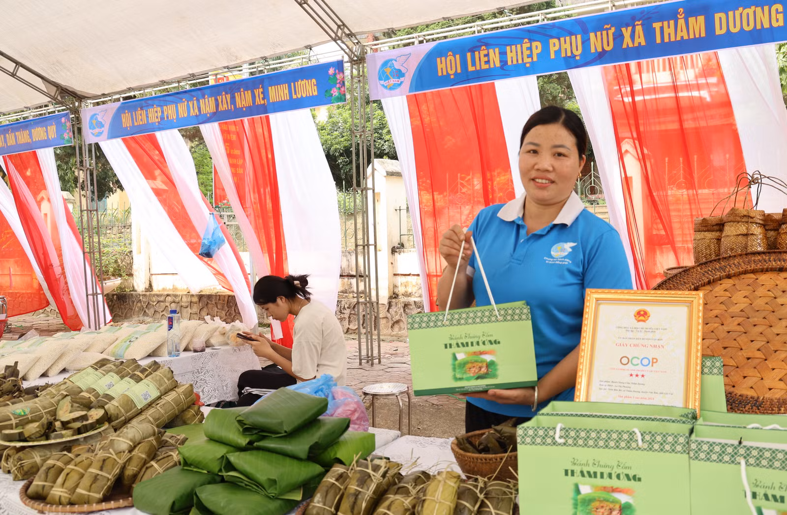 gao-nep-khau-tan-don-va-banh-chung-com.jpg