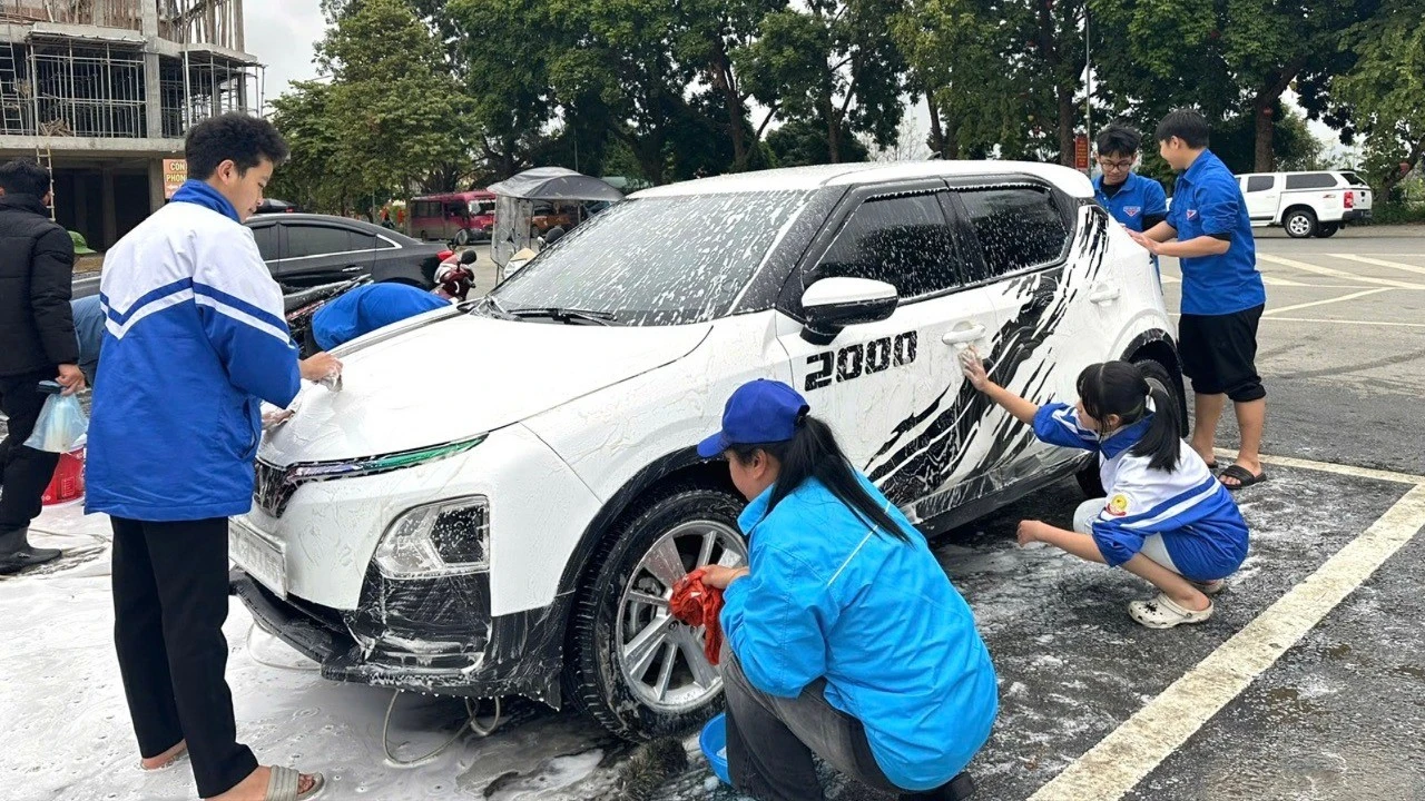 z7488683451714-1888419e04f636226785ca906d0370cf-4932.jpg