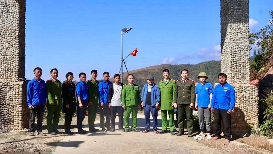 baolaocai-br_z7537980191633-b0c5ad6d62c4cc423a82a1f3a520dd0e-4023.jpg