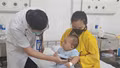 Gia tăng bệnh đường hô hấp ở trẻ em khi thời tiết chuyển mùa